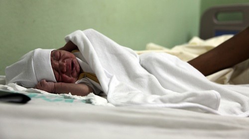 Haitian Women Cross Border to Give Birth